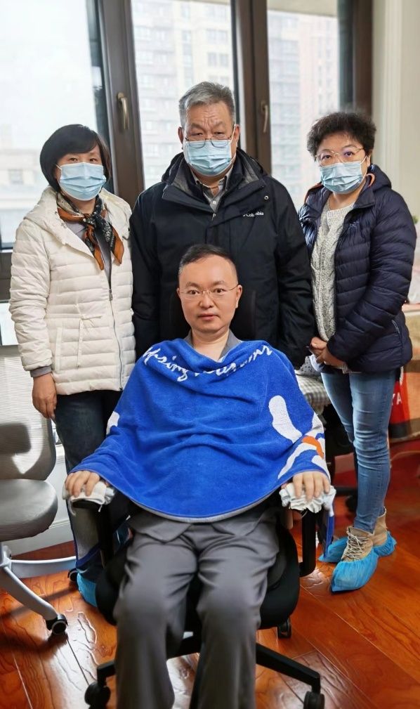 “国际”力量我院刘献增教授团队详解渐冻症神经调控治疗前沿进展：探索生命“冻”力点亮希望之光(图1)