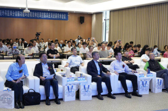 擎画健康新蓝图谱写医疗新篇章！银河脑医疗郑州医院9月9日盛大开诊(图2)